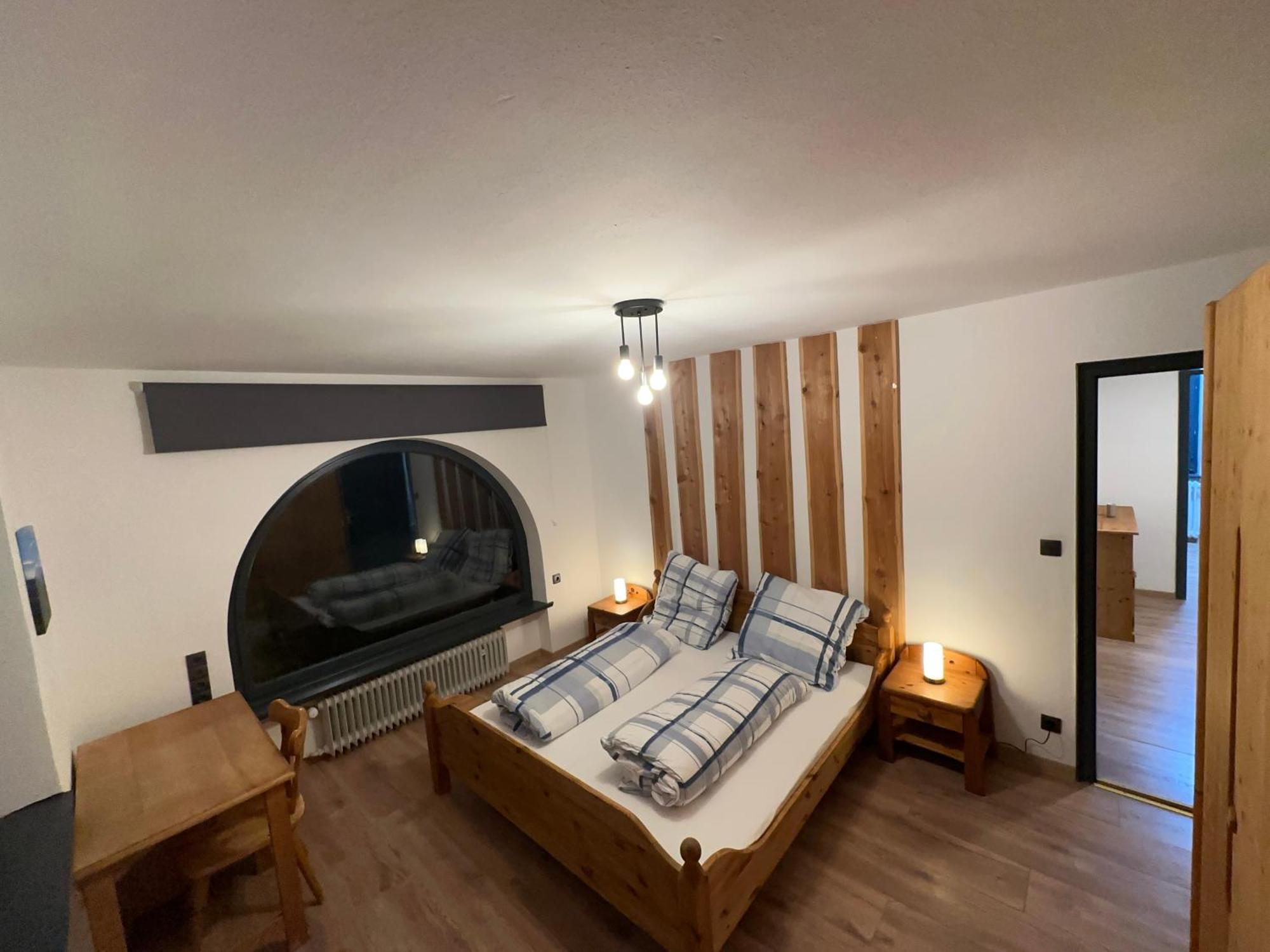 Fewo Bay Schwaebeleholz Mit 2 Schlafzimmern Sonthofen Luaran gambar